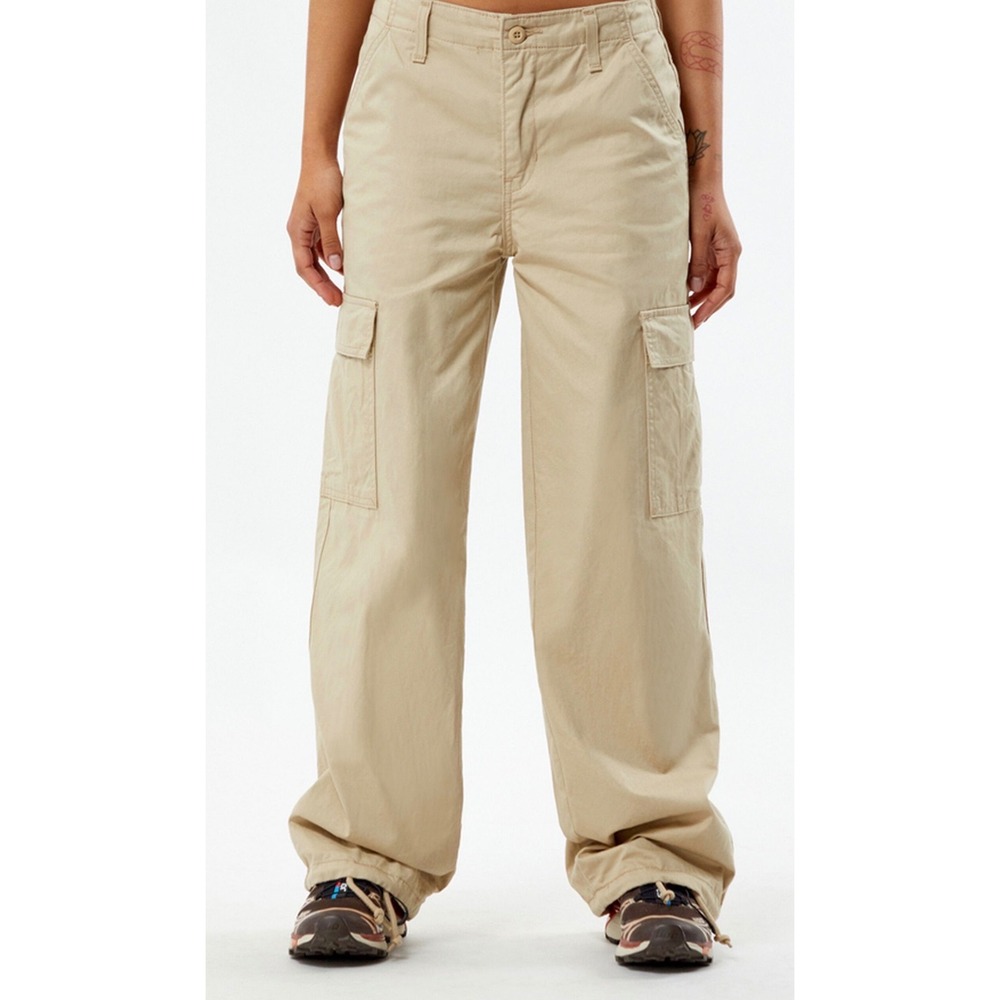 Levi's Beige Cargo Pants W28 L30 Wide‎ Leg Utility Streetwear Casual